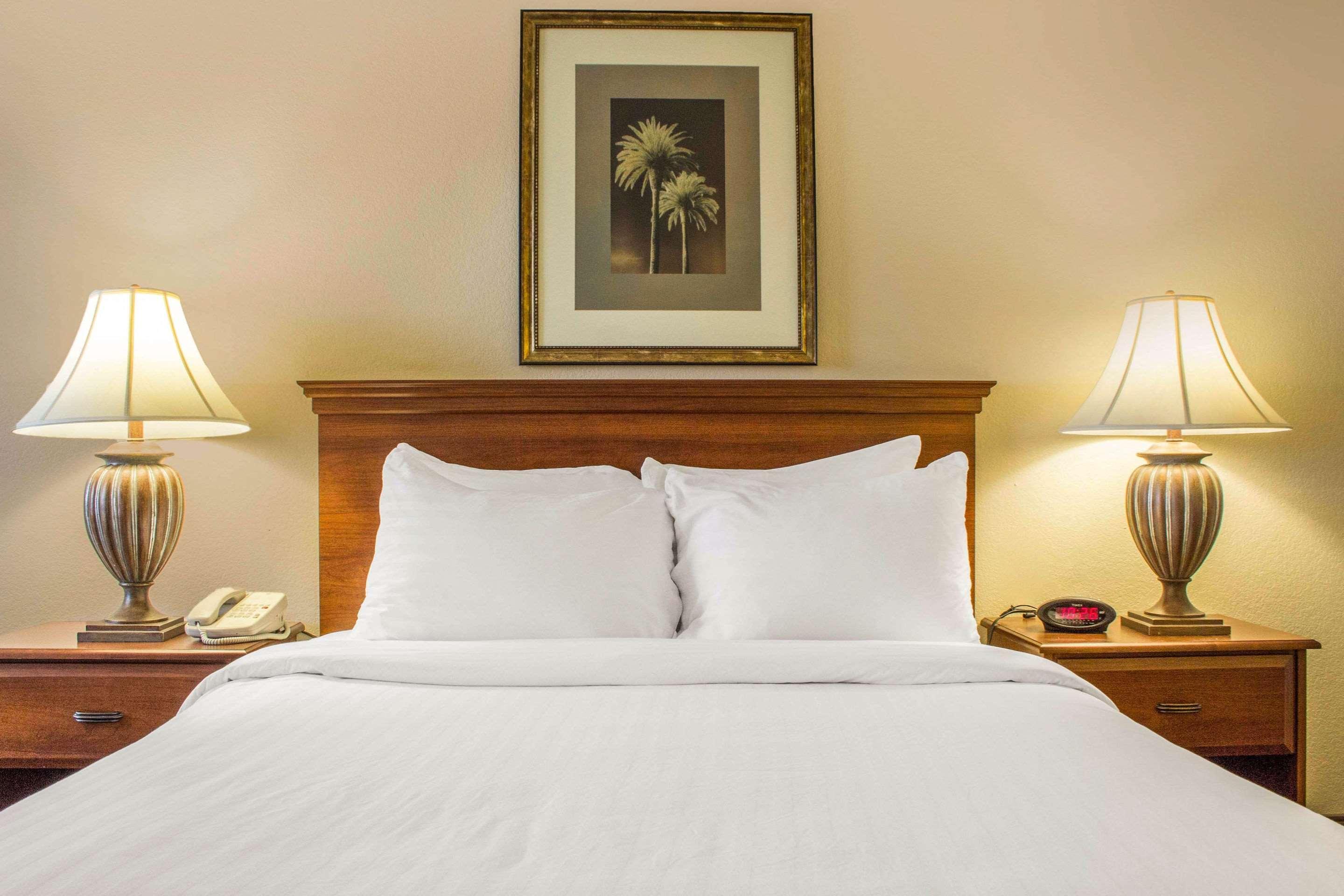 Quality Inn Benson I-10 Exit 304 Екстер'єр фото