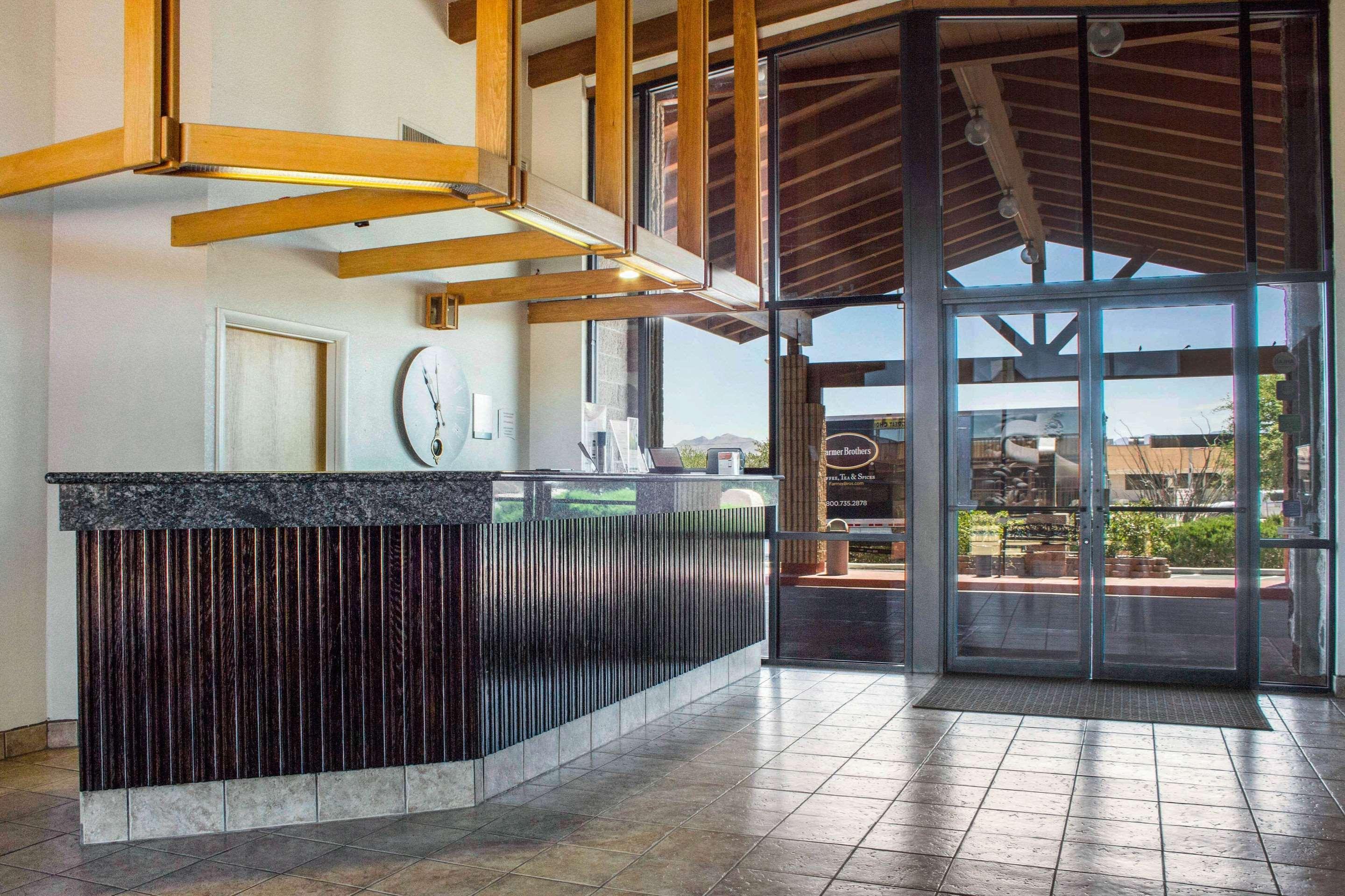 Quality Inn Benson I-10 Exit 304 Екстер'єр фото