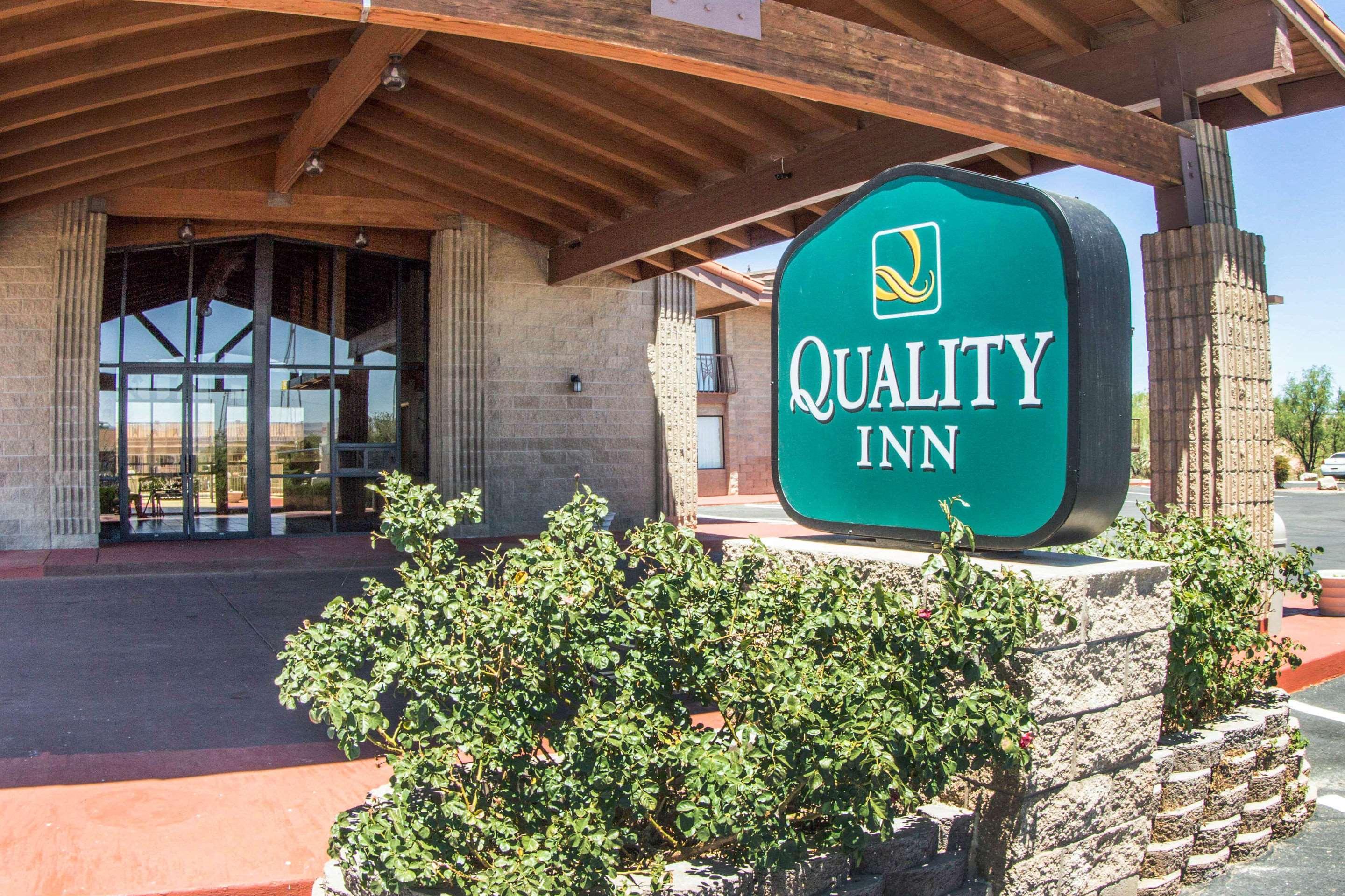 Quality Inn Benson I-10 Exit 304 Екстер'єр фото